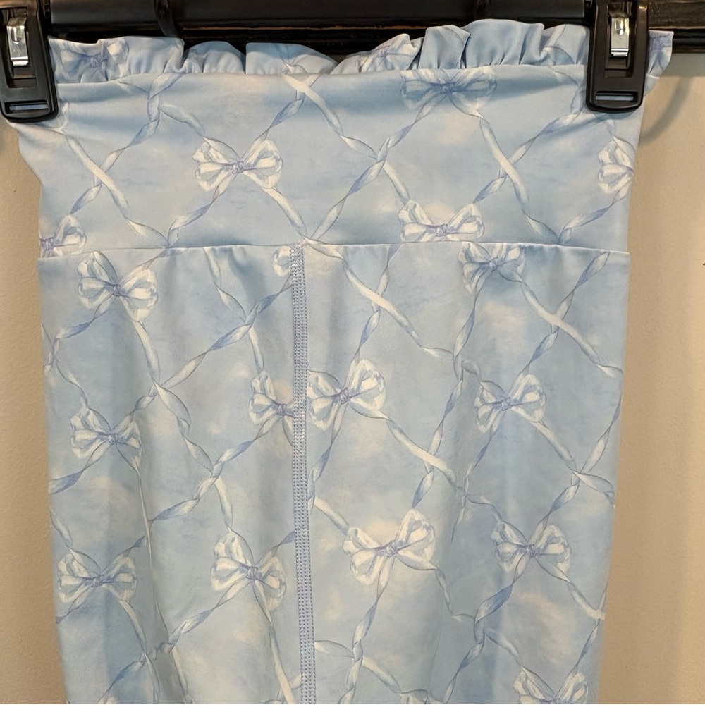 Love Shack Fancy Beach Riot Dana High Rise Blue Bow Leggings Size Medium - Picture 7 of 10